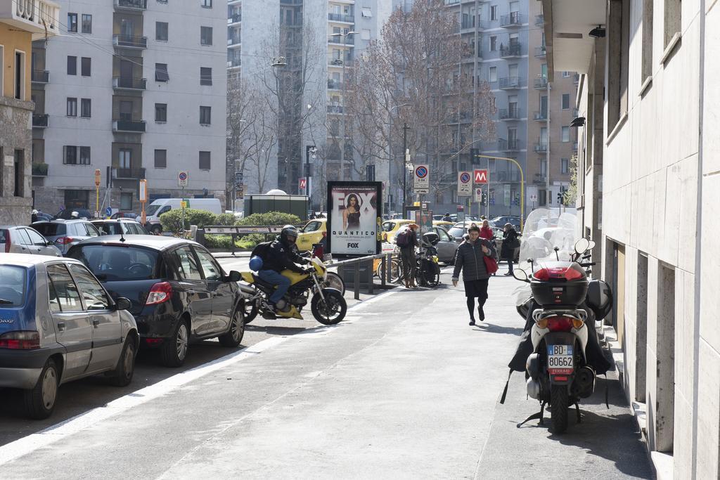 דירות מילאנו Pied A Terre Sant'Agostino מראה חיצוני תמונה