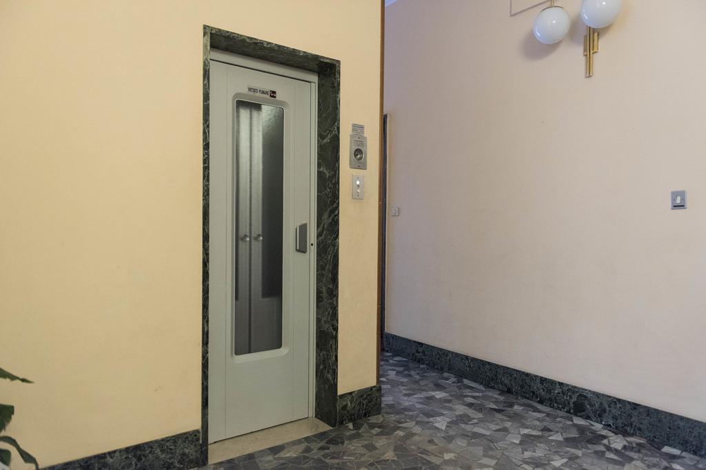 דירות מילאנו Pied A Terre Sant'Agostino מראה חיצוני תמונה